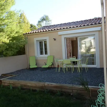 Holiday home Maison Independante