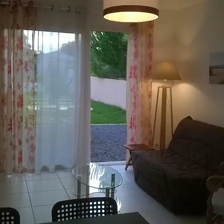 Holiday home Maison Independante